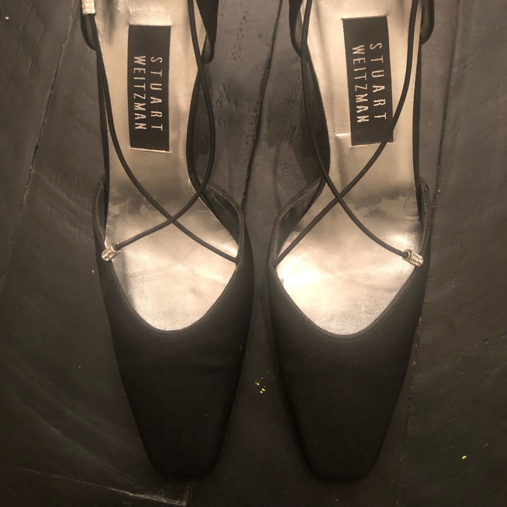Stuart Weizman Fabric Pumps w/Rhinestone Accents - Picture 1 of 8